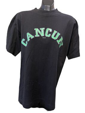 Vintage Cancun Mexico T-Shirt - Large